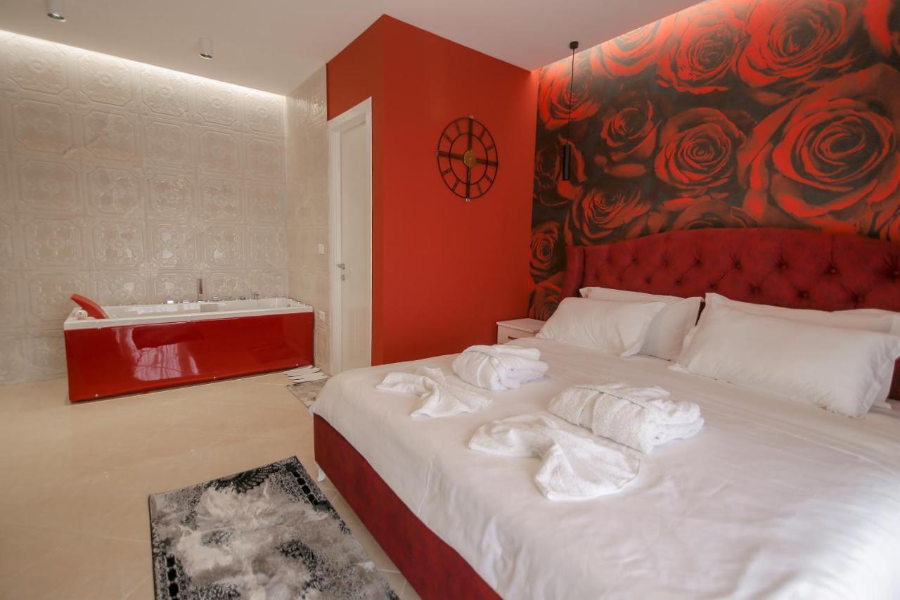 Ajilin Hotel Rooms Korce Buitenkant foto