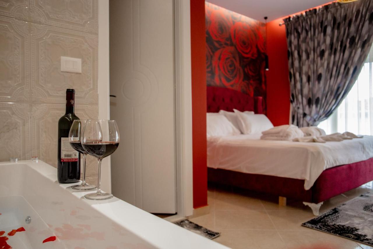 Ajilin Hotel Rooms Korce Buitenkant foto