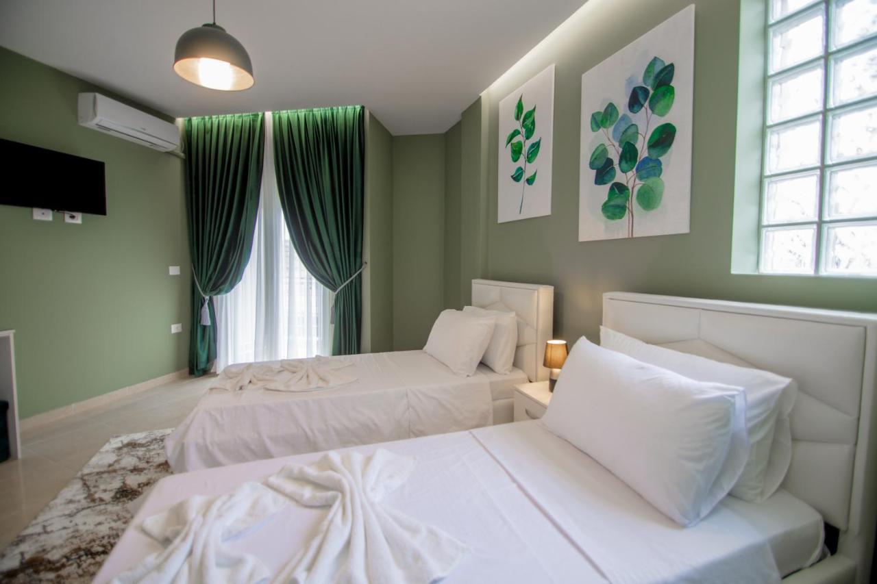 Ajilin Hotel Rooms Korce Buitenkant foto
