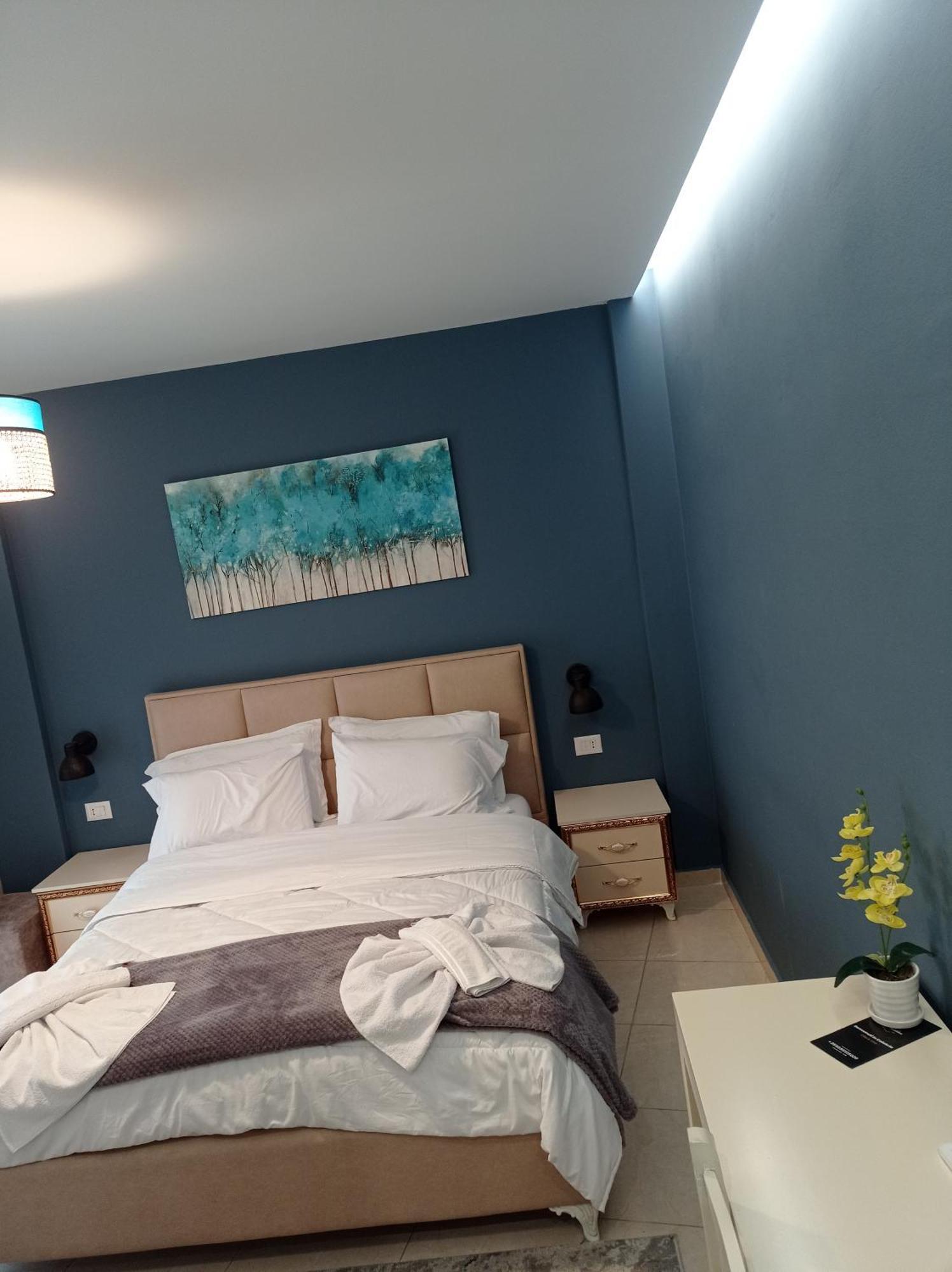 Ajilin Hotel Rooms Korce Buitenkant foto